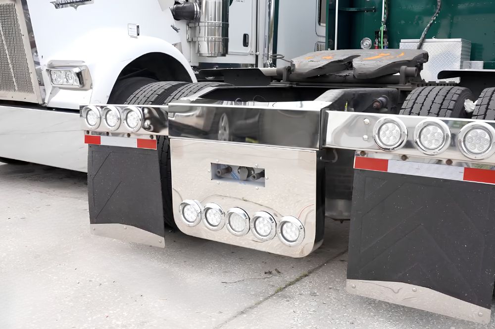 custom rear panel to semi truck