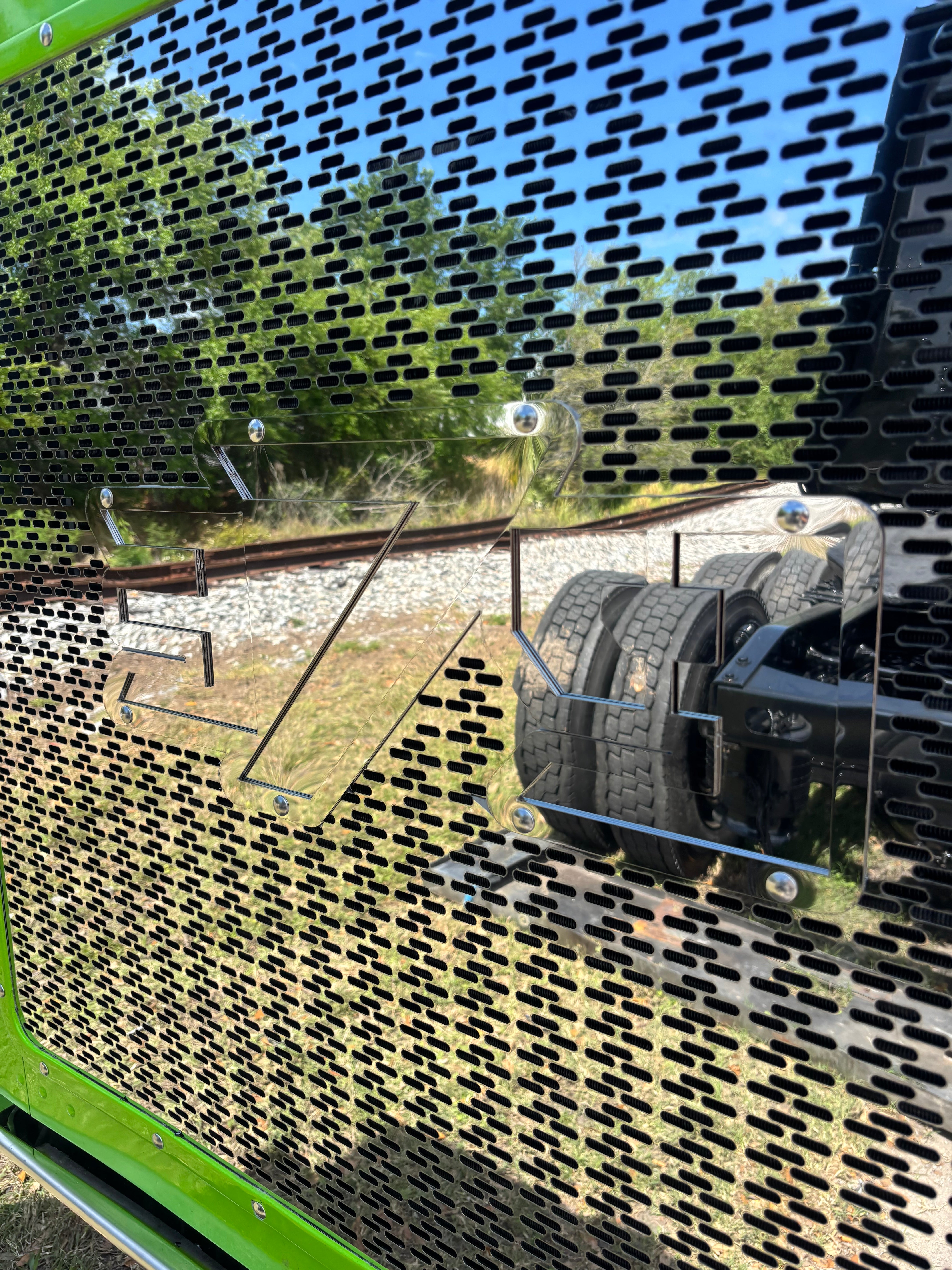 Peterbilt 379 Stainless Steel Grill 379 style