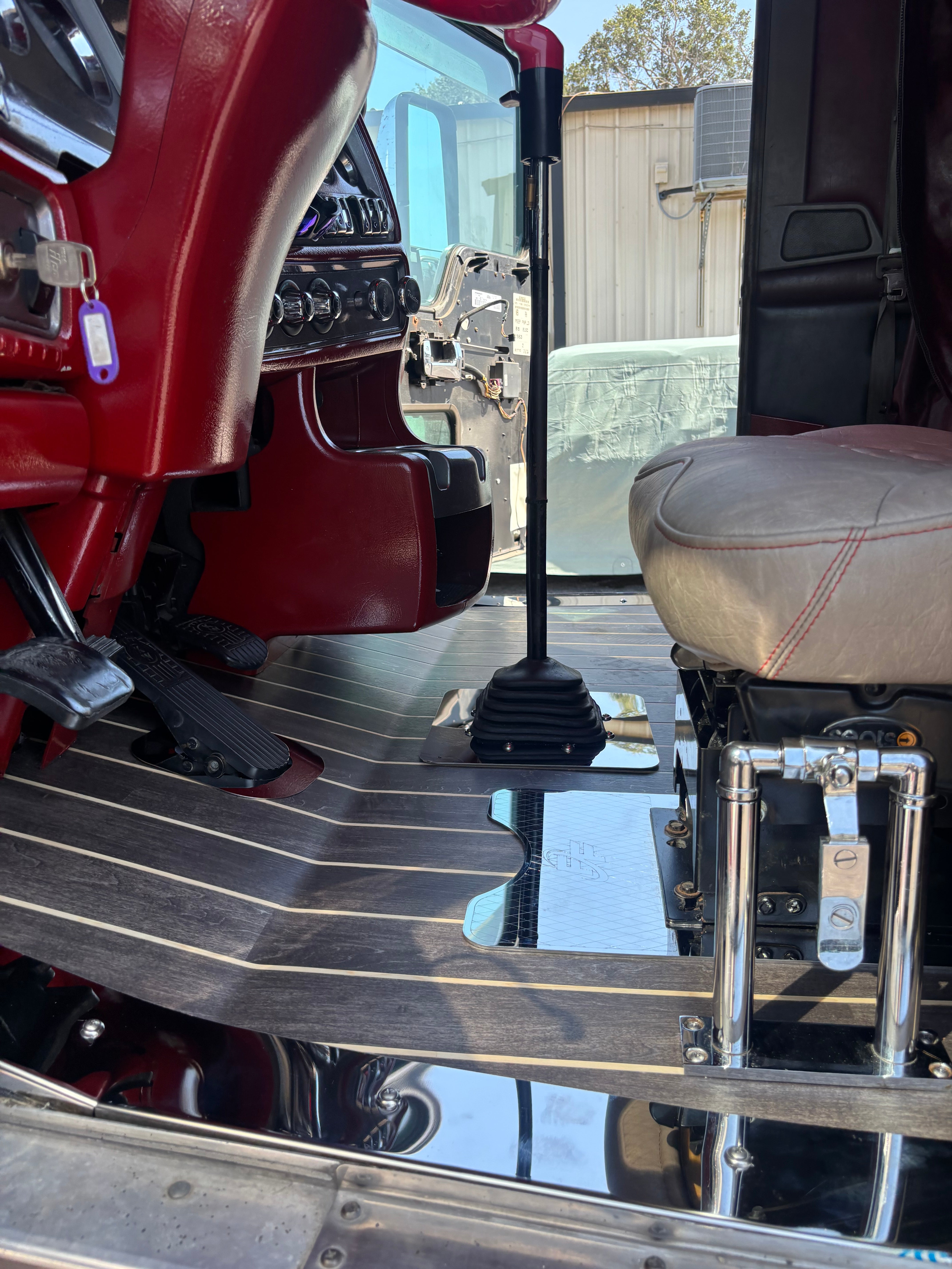 kenworth w900 t660 Marine flooring