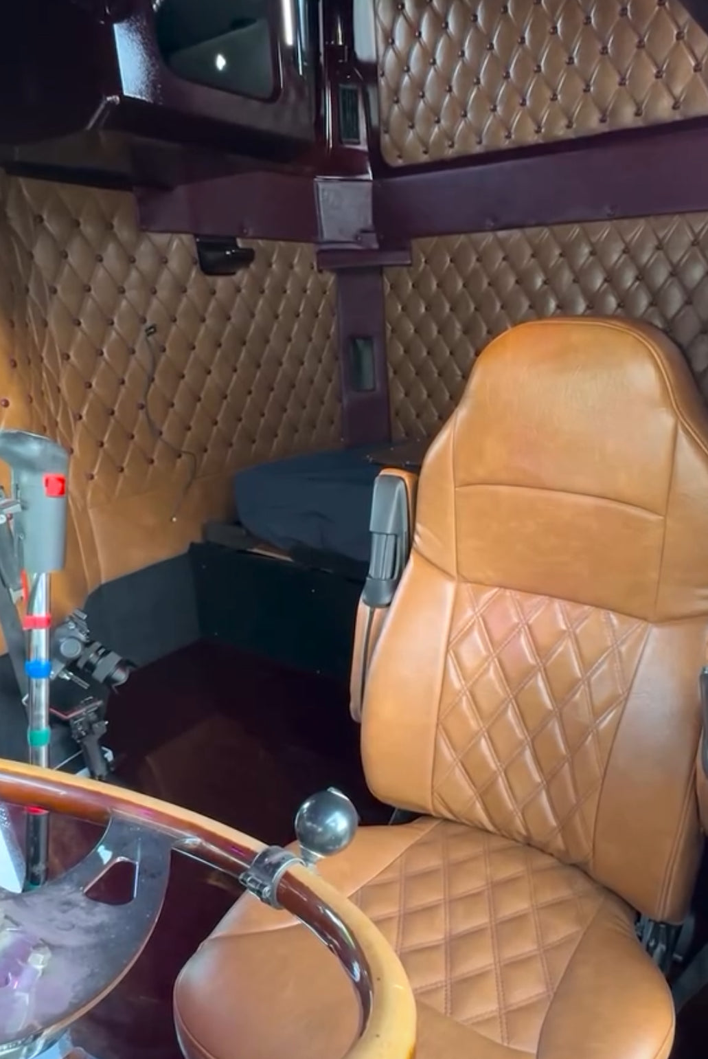 Freightliner classic interior kit