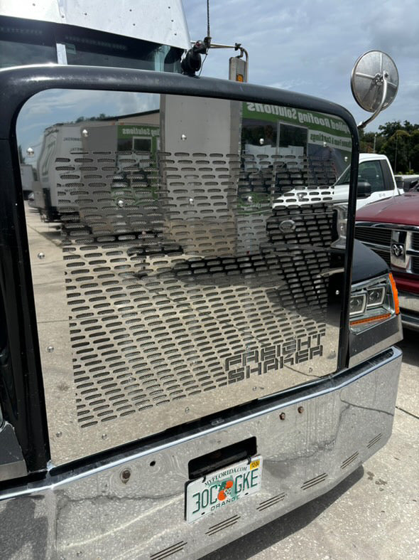 Freightliner Classic, XL Stainless Steel Freight Shaker Hood Grill