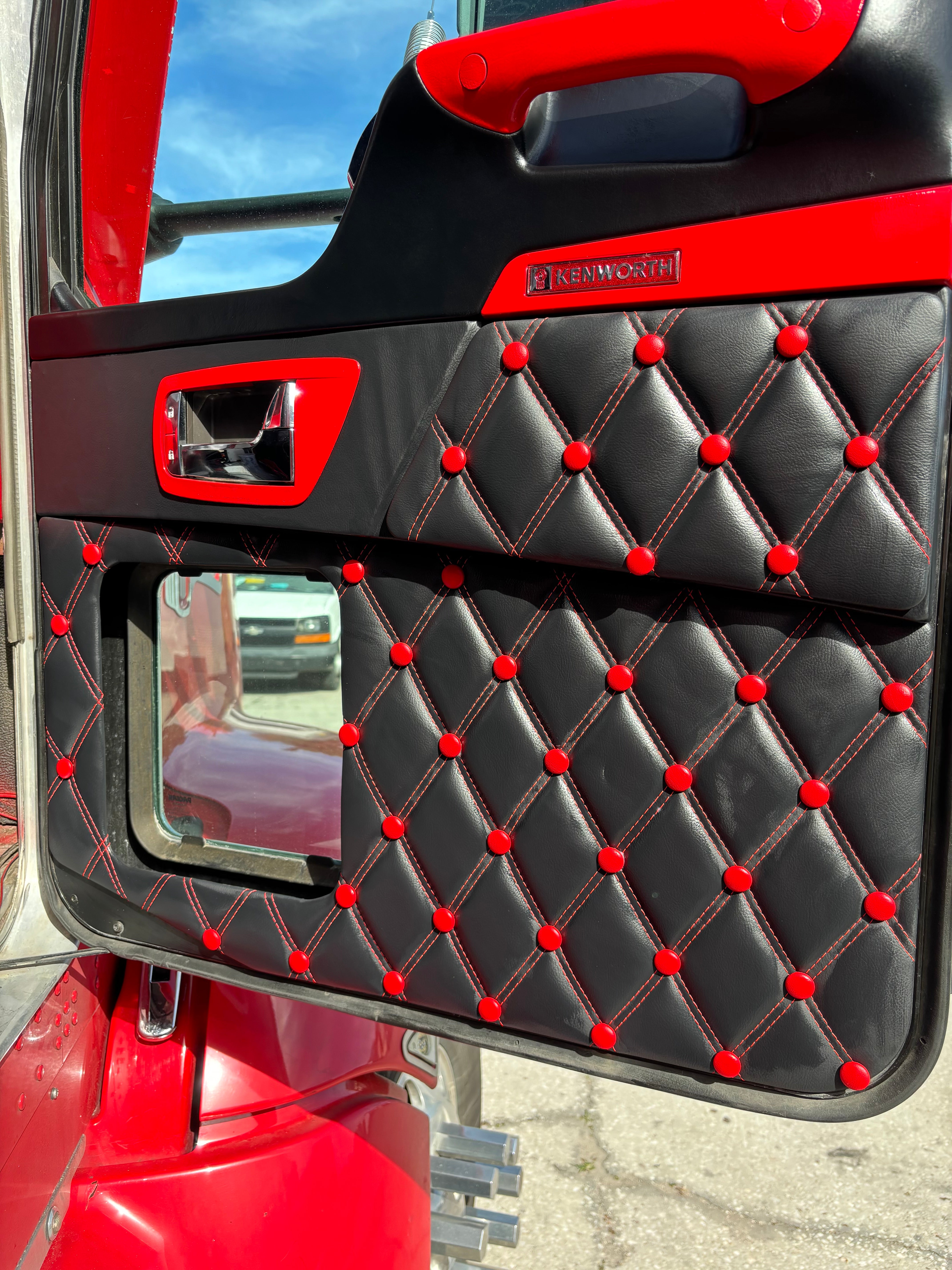 2007 And Up Leather Door Panel SET Compatible with Kenworth W900 T660
