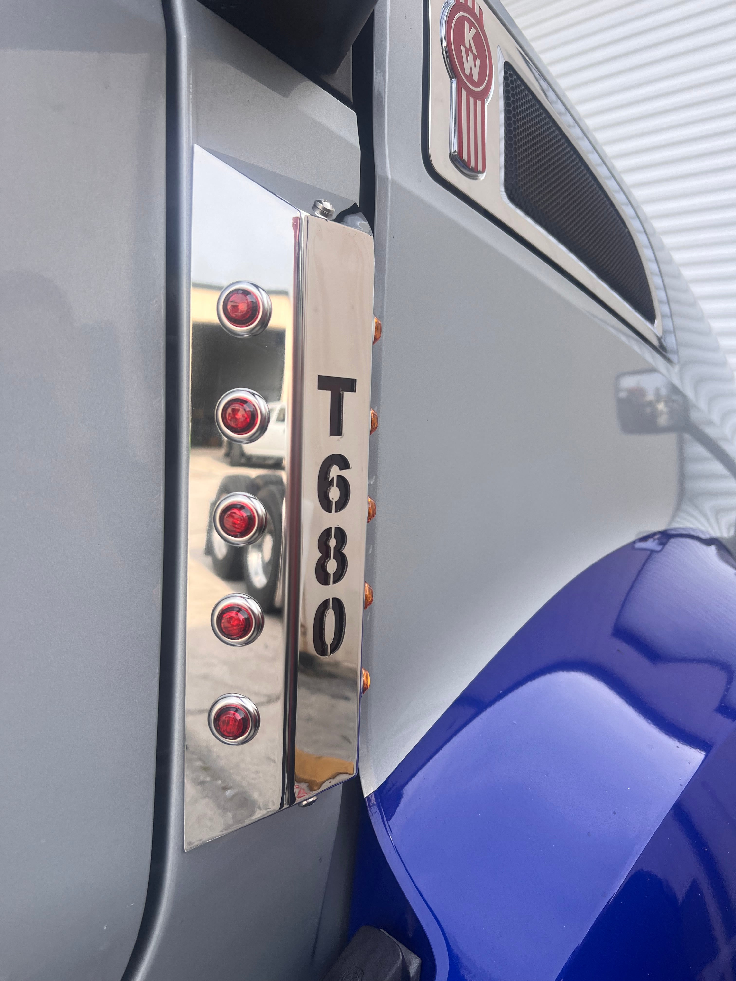 Air Cleaner Lightbar Penny Lights Set 15" Compatible with Kenworth T680