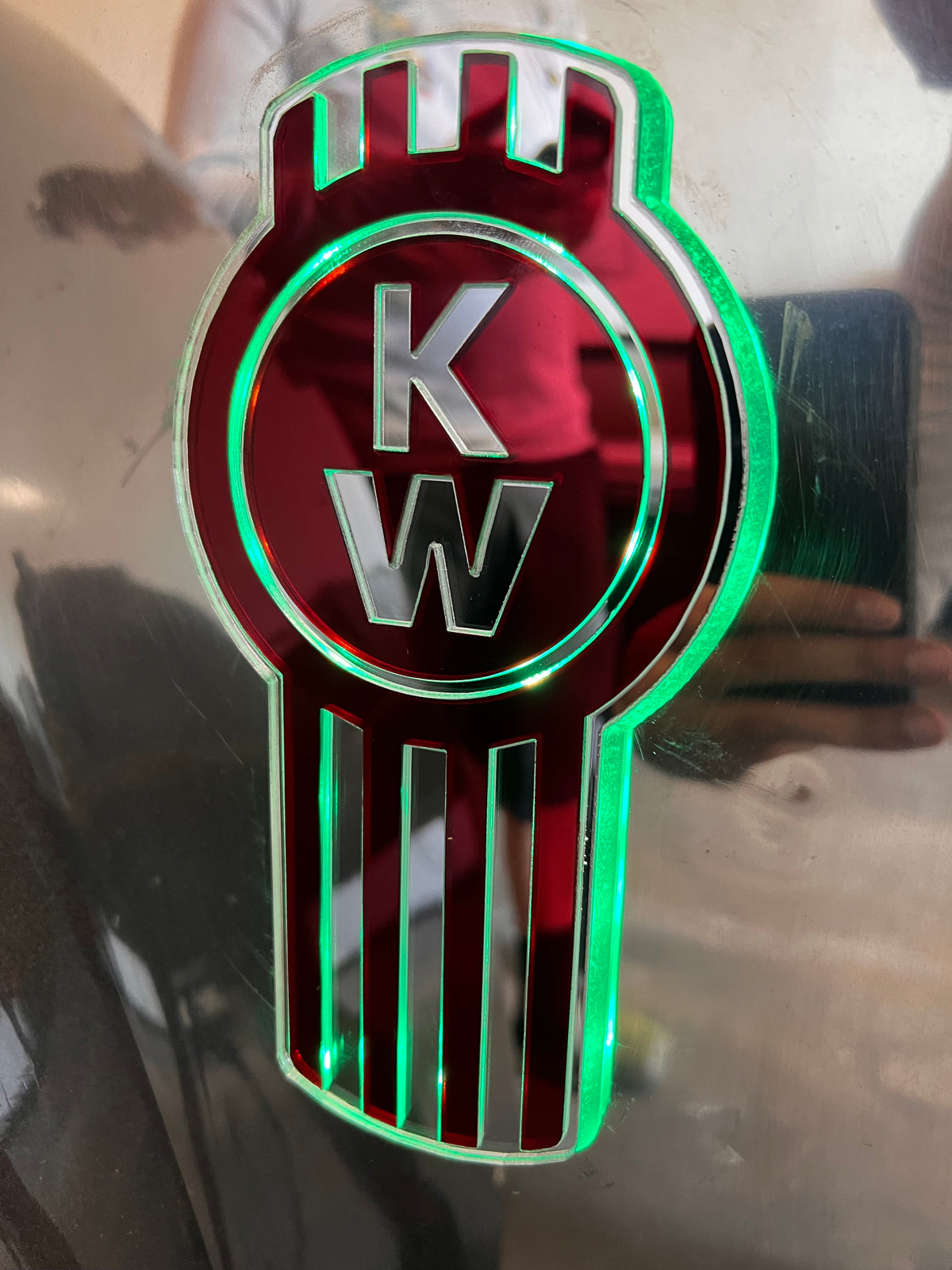 Kenworth W900 T660 Hood Emblem