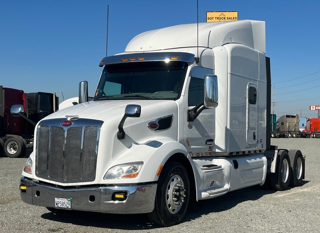 Peterbilt 587