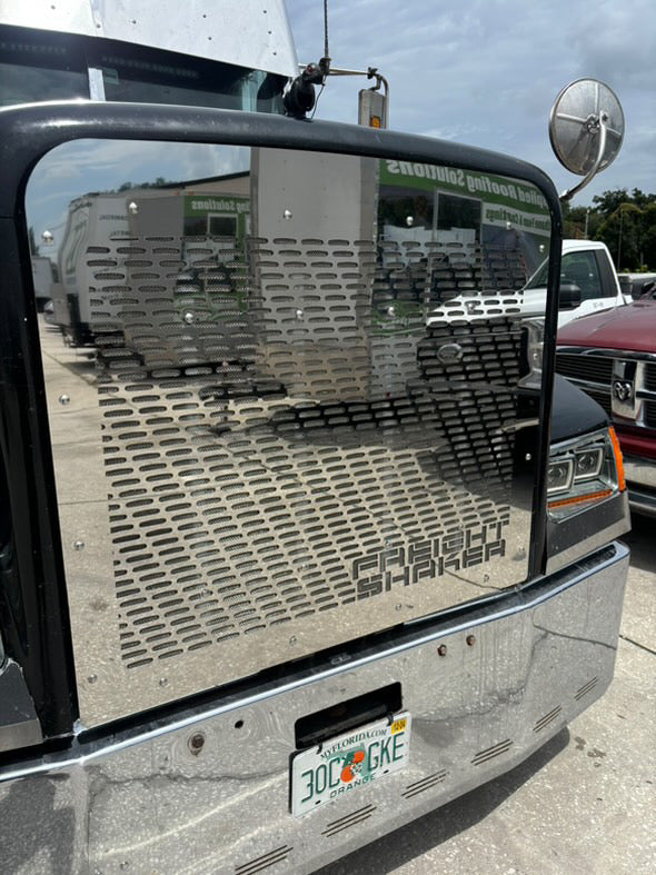 Freightliner Classic, XL Stainless Steel Freight Shaker Hood Grill