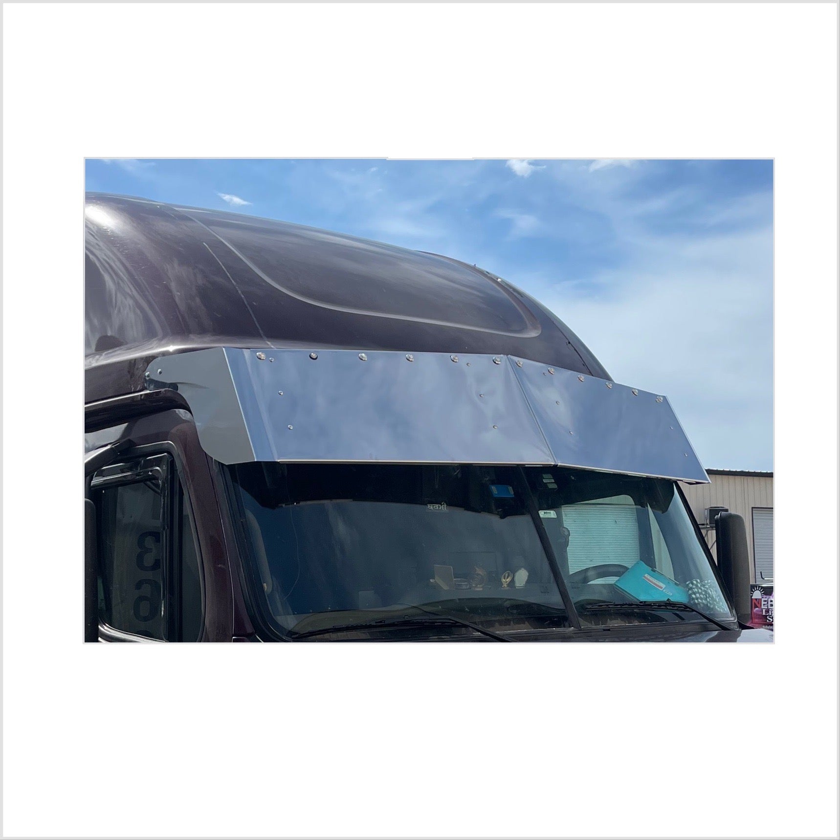 Freightliner Cascadia Visor 17 inches Stainless Steel