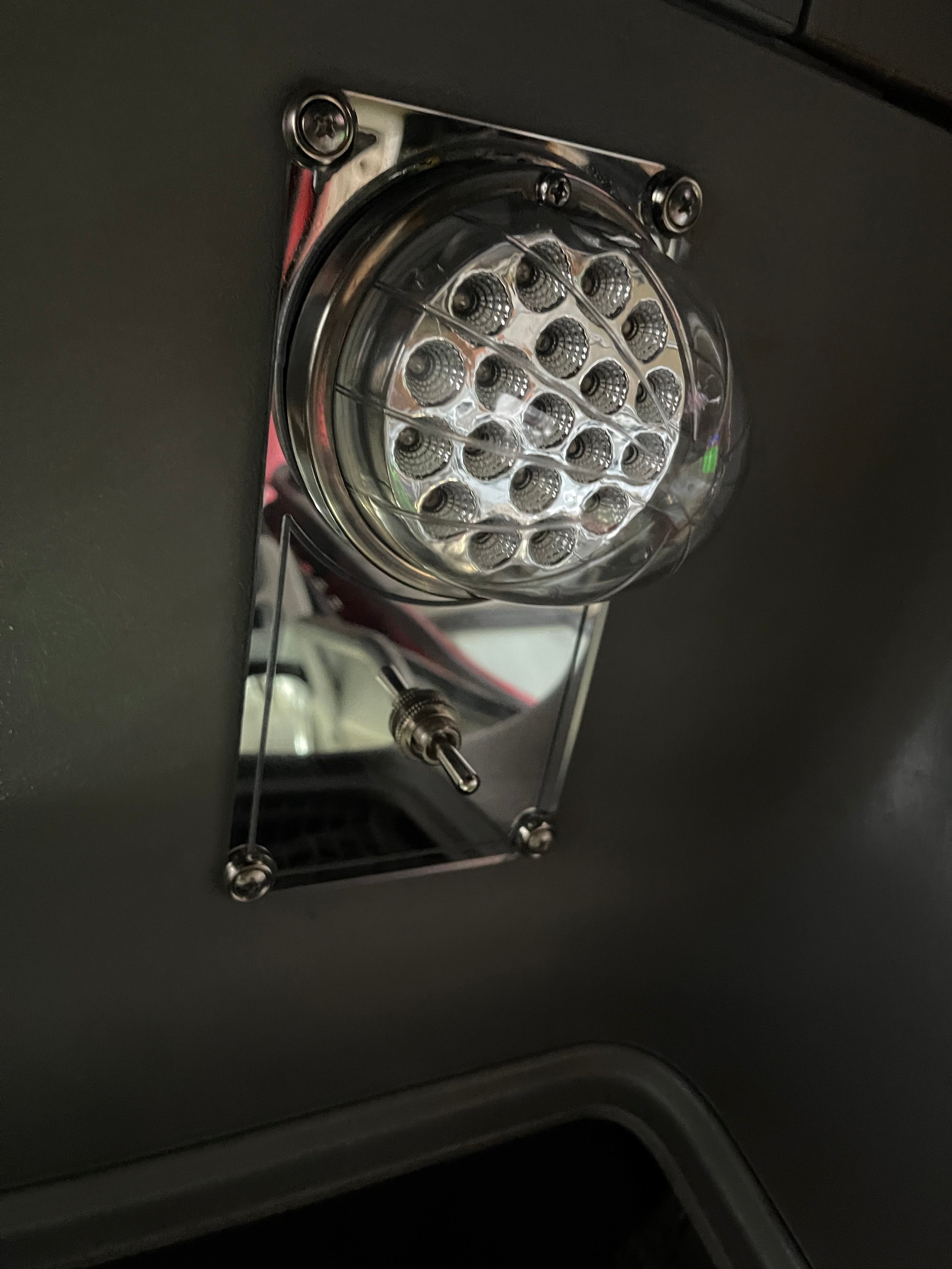 Freightliner FLD Dome Lights Plate