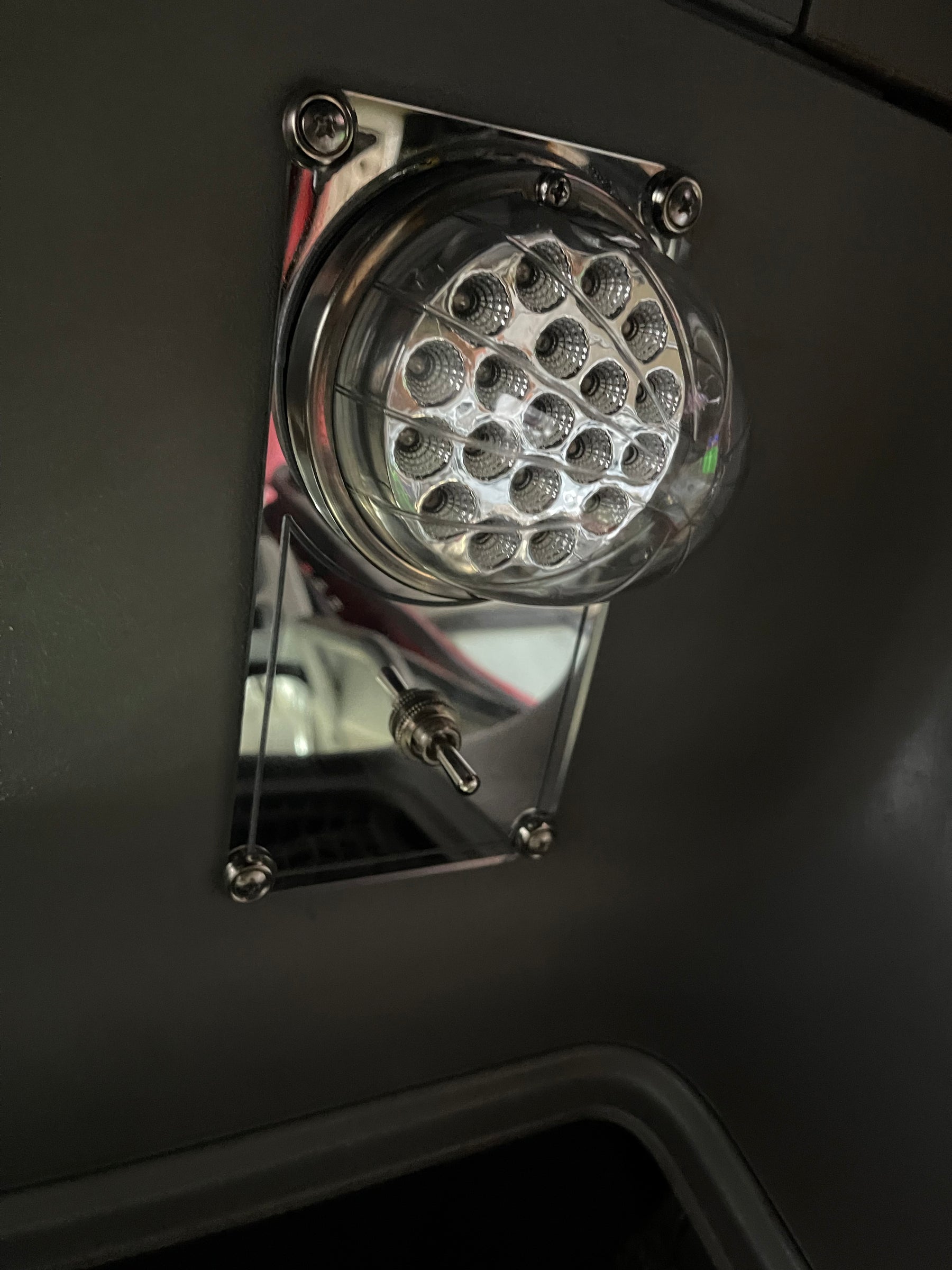 Freightliner Columbia Dome Lights Plate